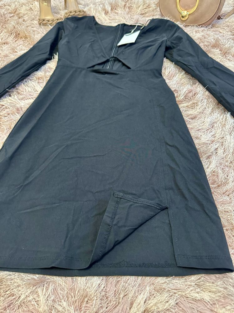 Rochie mini bershka mulată marime M