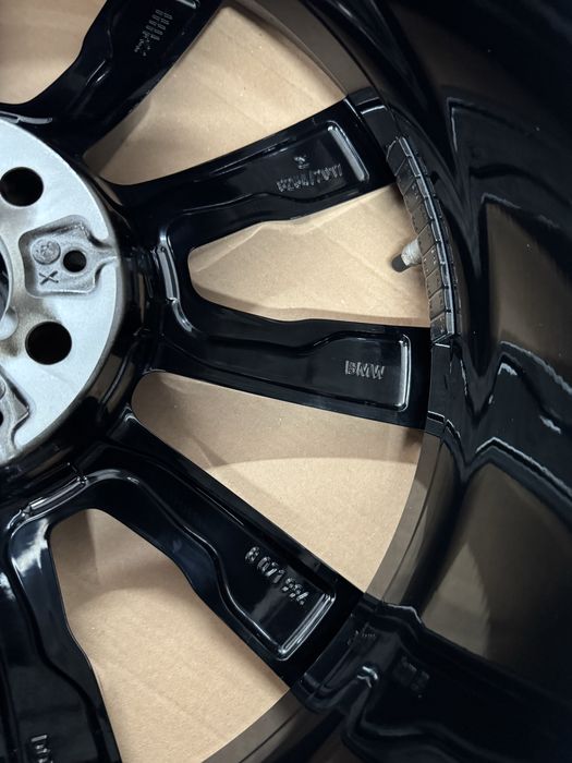 Jante Bmw X5 X6 R20 G05 G06 Originale M740 Negru Lucios