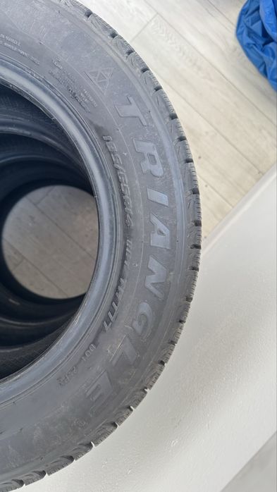 Продам зимние шины Triangle 185/65 R14.
