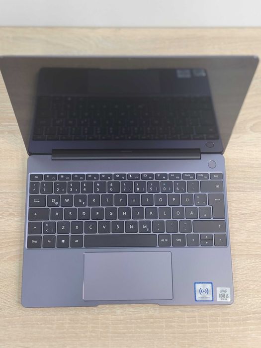 Huawei MateBook 13 / Core i5-10210U /8GB DDR3/ SSD 512GB/ 13” IPS 2K