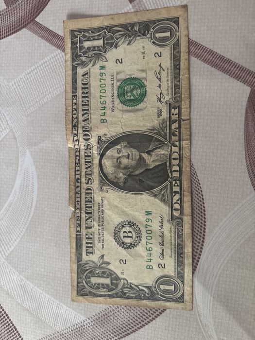 1 dolar, an 2006