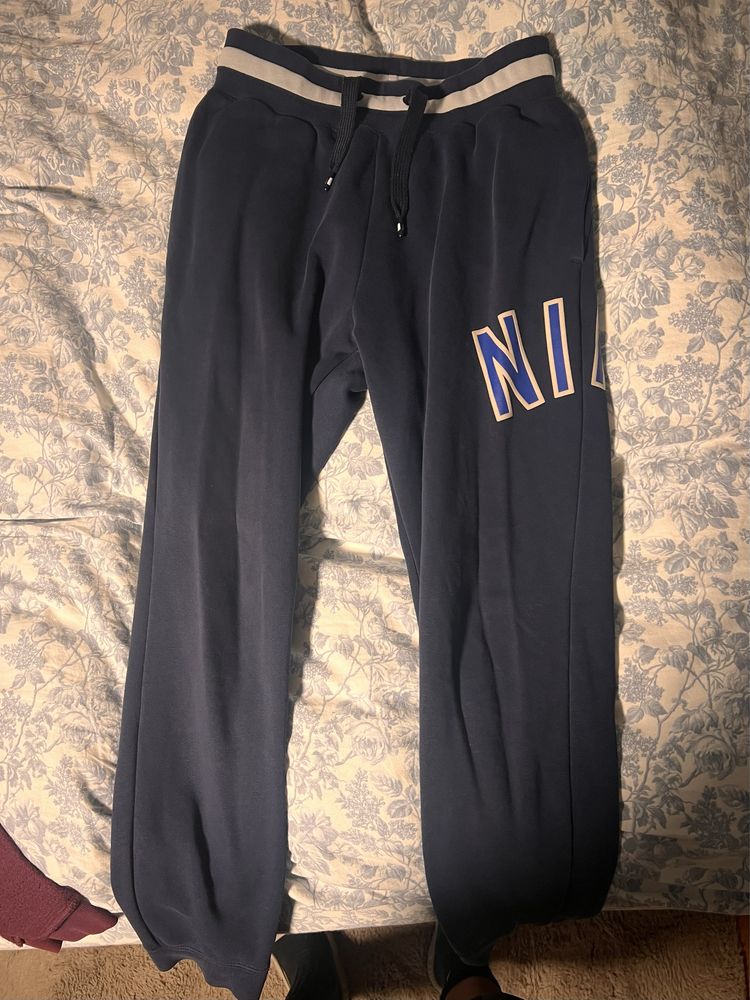 Pantaloni nike air