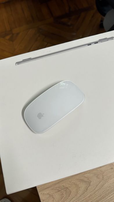 Macbook Air M2 512GB SSD б/у в идеальном состоянии