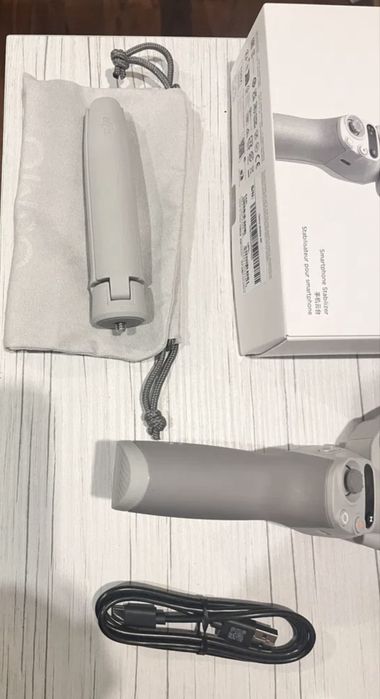 Stabilizator Dji Osmo Mobile SE