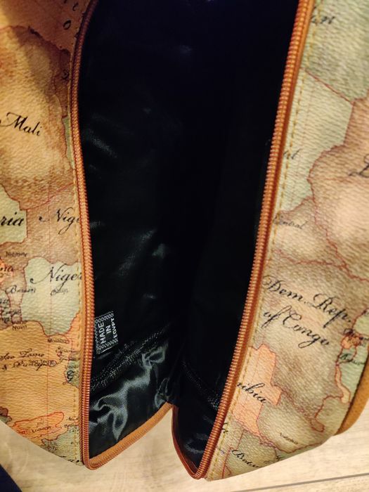 Rucsac cu portofel achizitionat din Egipt