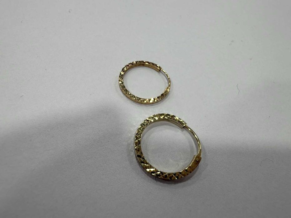 Елегантни дамски обици - 0.56г.