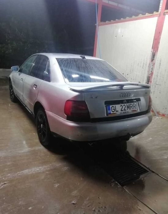 Vând Audi a4 b5 1.8 ADR și gpl