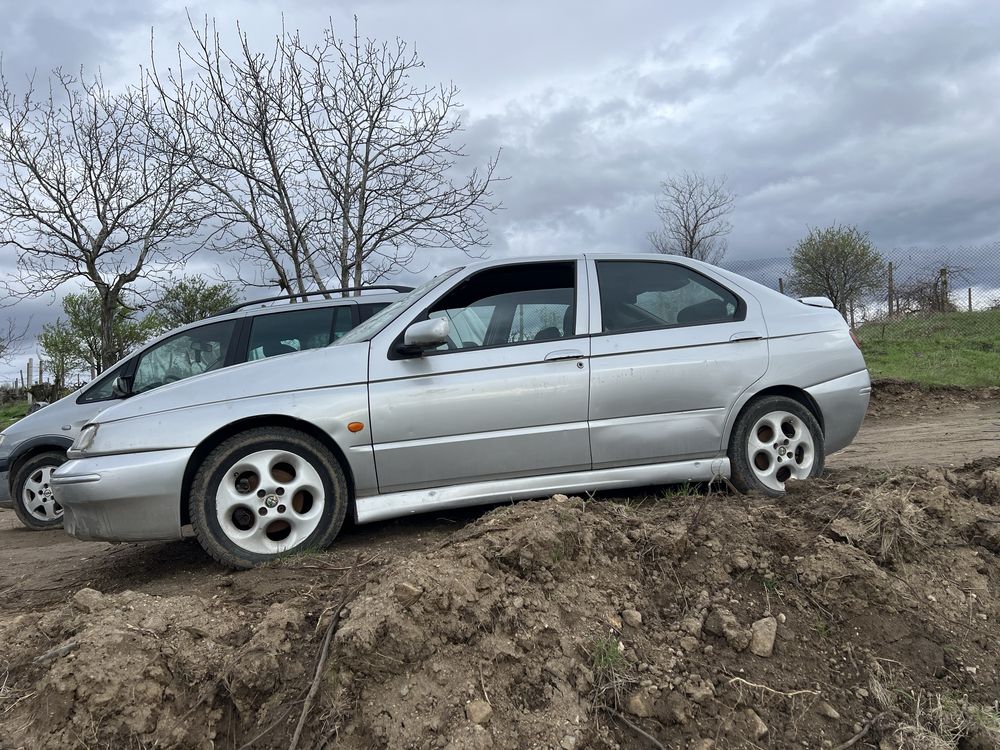Alfa romeo 146 1.4 twin spark цял или на части
