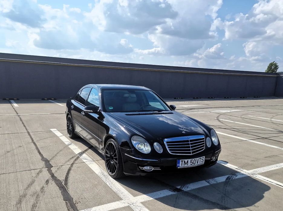 Mercedes-Benz E Black Beauty E320 - 2006, Avantgarde 7G tronic, tractiune spate