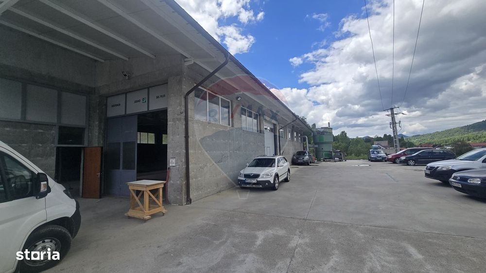 Spațiu industrial de 547mp si 1712mp de închiriat în zona Nord-Est