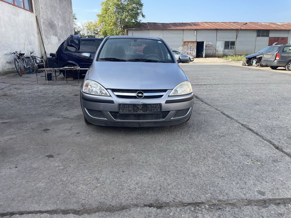 Opel Corsa C 1.0 бензин Z10XEP на части