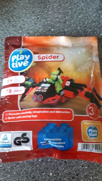 Playtive spider lego