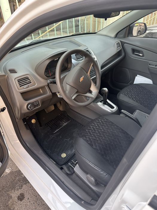 Arenda Cobalt midnight 2025 metan gaz probeg 3500 km