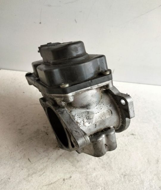 Supapa EGR 2.0 tdi CBB CBA CFF 29007935 Volkswagen VW Passat B7 seria