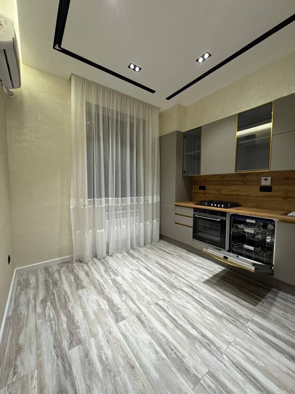 Mashxadi Residence Продается 4 комнатная квартира ремонт Паркентский