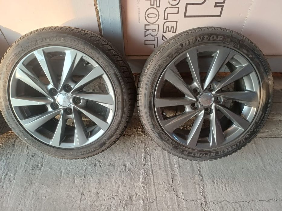 Продаётся шины с диском, в идеальном состоянии