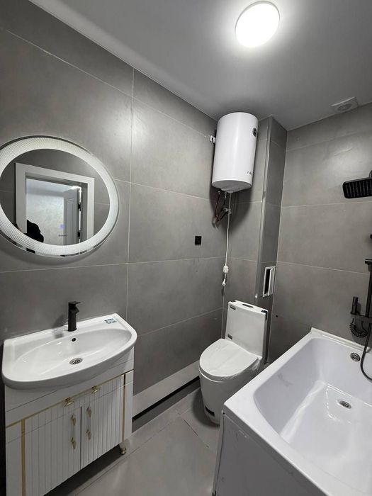 2 xona qilingan lyuks kvartira sotiladi