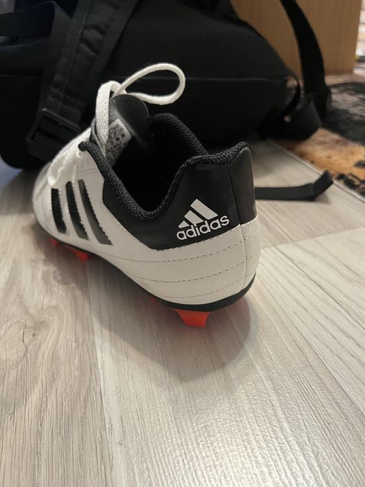 Детски бутонки и обувки adidas, nike