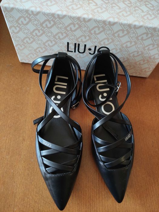 Liu Jo Остри обувки Viola от кожа и еко кожа