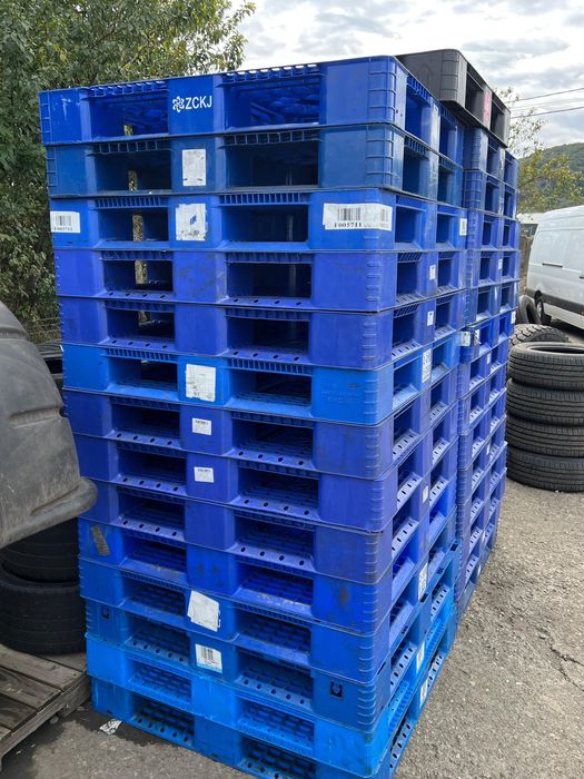 Paleti din plastic