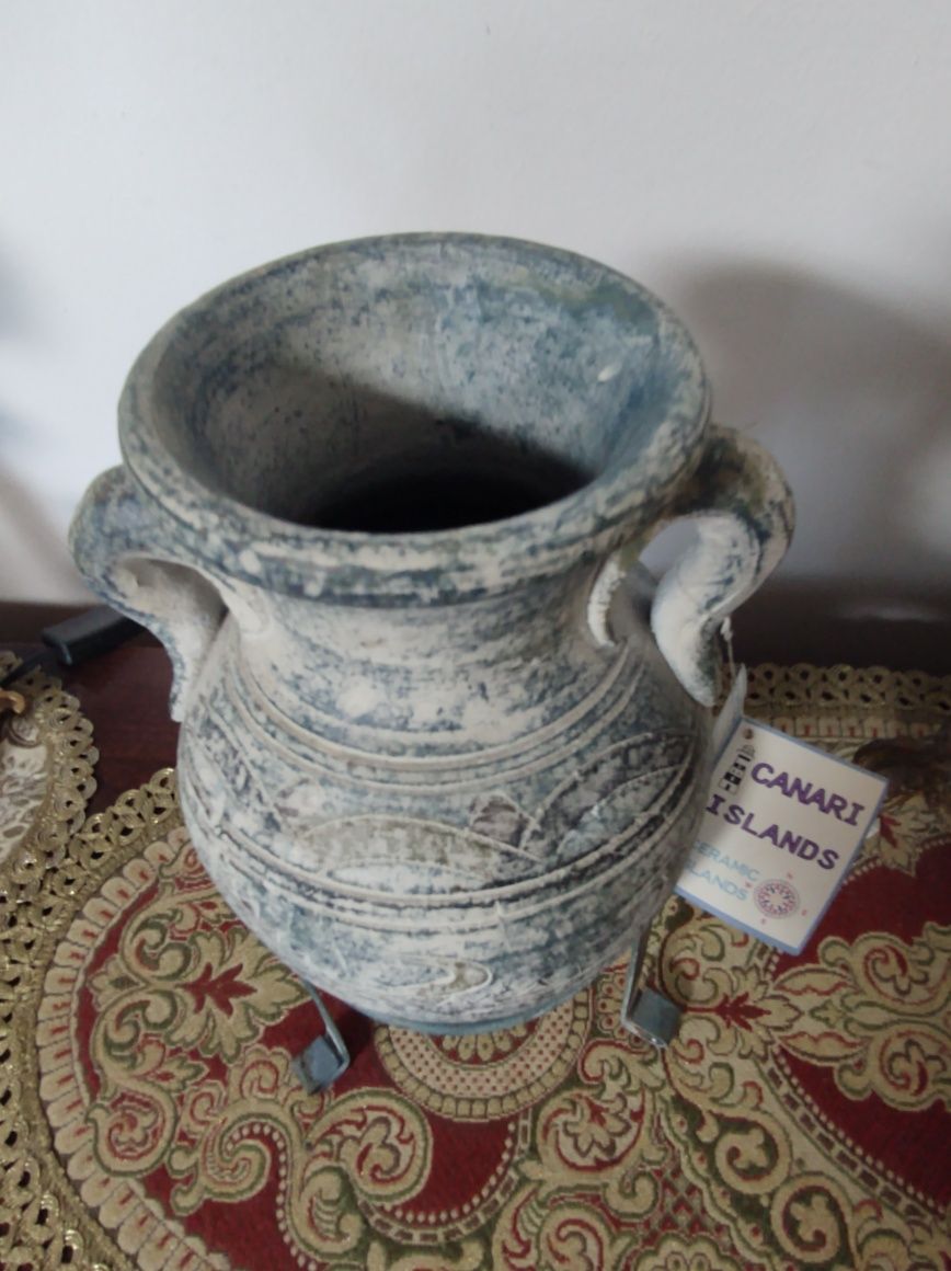 AMFORA CANARI ISLAND ceramica cu suport original si certificat h 29 cm