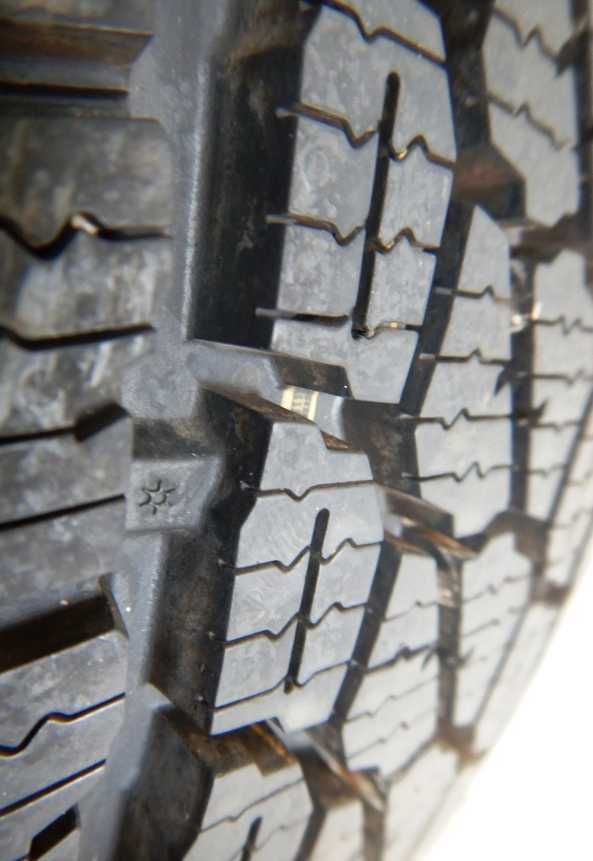Гуми 185/75 R16 - 4 бр.