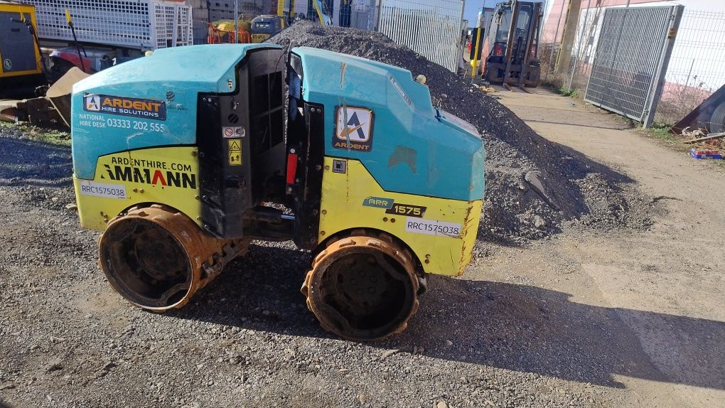 Cilindru compactor Ammann Rammax 1575 2017 picior oaie telecomanda