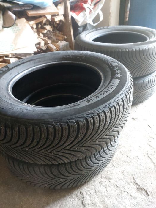 Michelin Alpin 5 215/65/16 dot 18