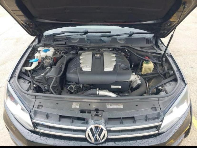 Dezmembrez touareg 7p 3.0tdi cas casa bara capota aripi grup