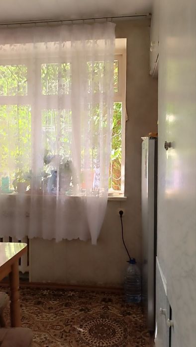 Срочно продам квартиру трёхкомнатную на первом этаже