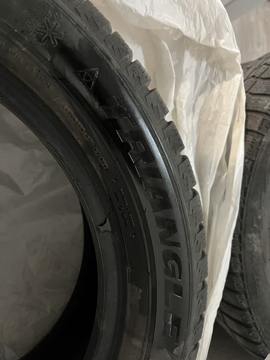 Продаю шины triangle 225/50/17
