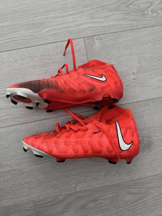 Ghete de fotbal Nike Phantom Luna Elite - 40 / 255