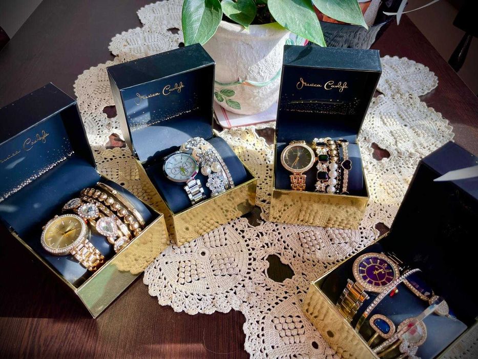 Стилни часовници Jessica Carlyle