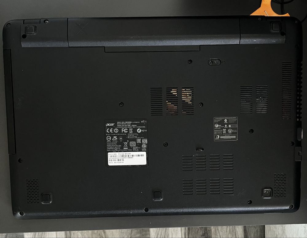 Лаптоп Aser Aspire E5-531