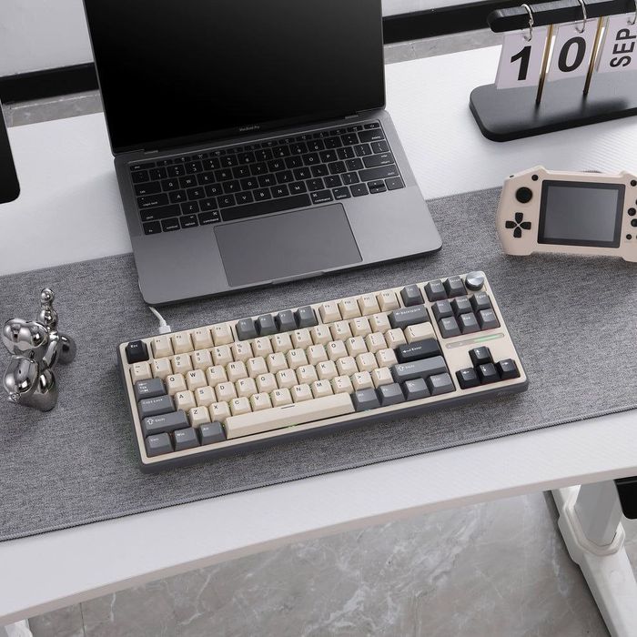 Royal Kludge R87 PRO механическая клавиатура