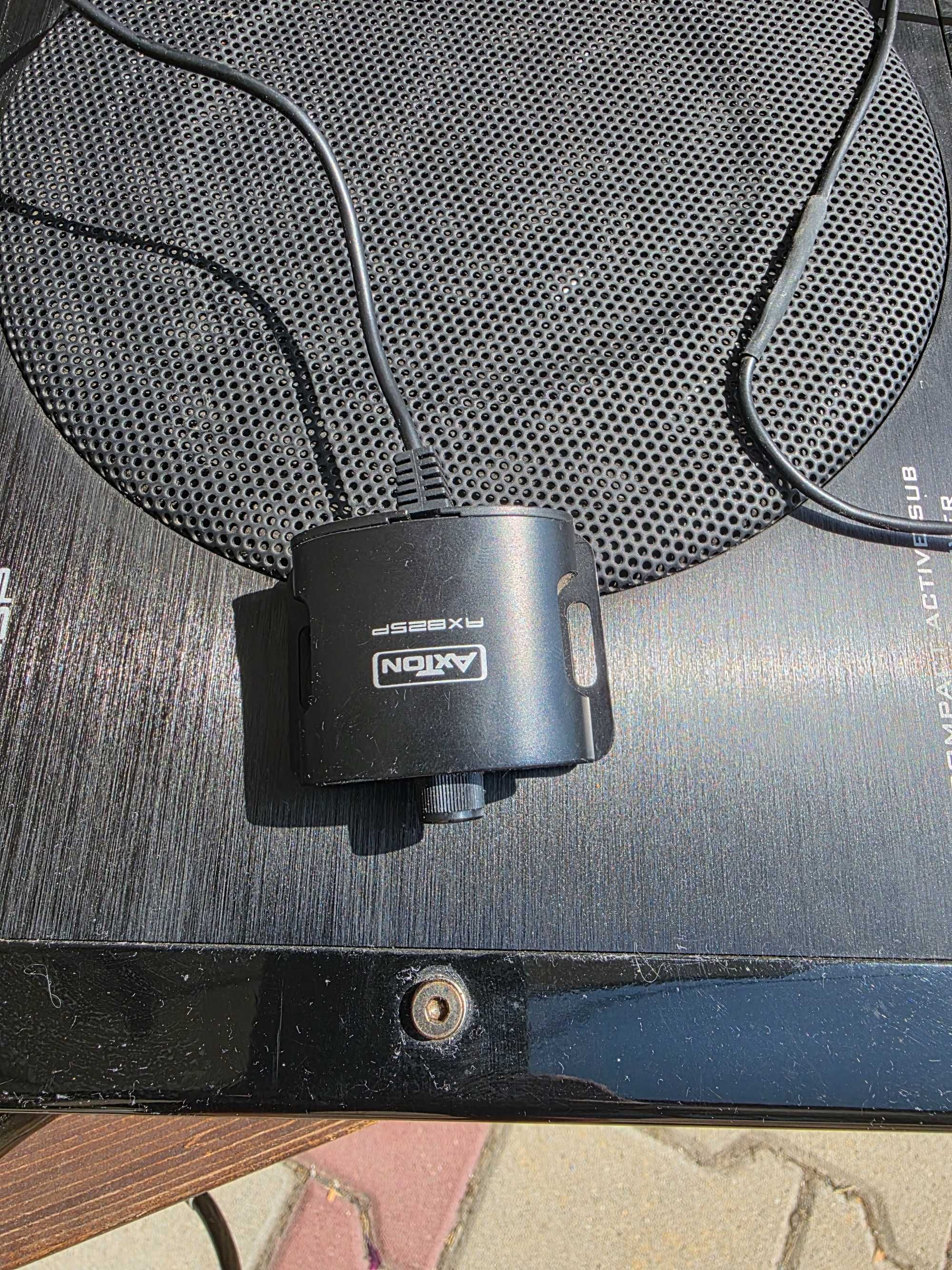 Продавам активен Subwofer AXTON 125w