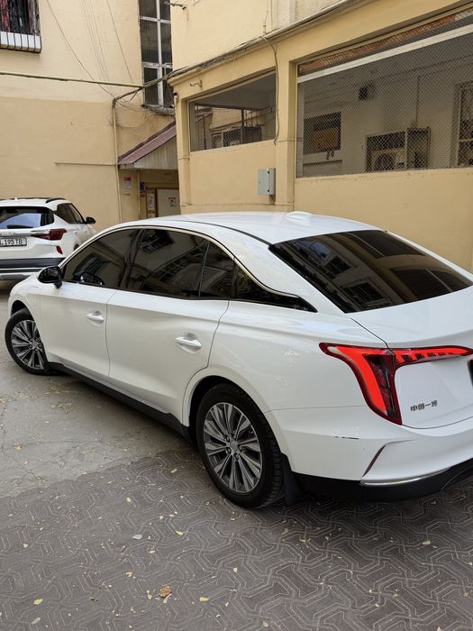 Hongqi eqm5 full zapas xod 500 km kraska toza 100 % ozimmi moshinam