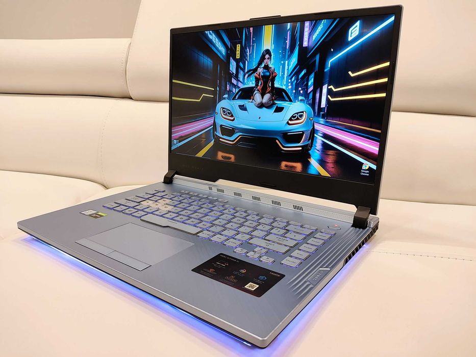Laptop gaming Asus Strix nou, intel core i7 ,NVIDIA GeForce, ram 16 gb