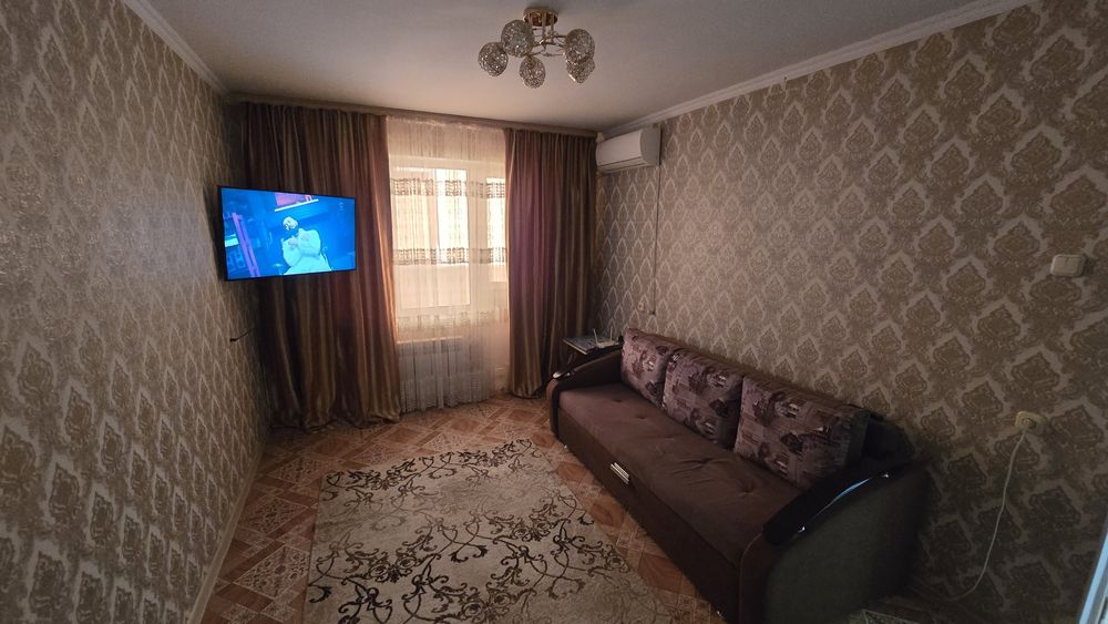 Сдам 1 ком.кв. в центре 11 микр.