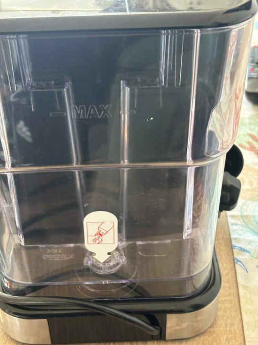 Expressor Gorenje, 1,5l,15 bar, sistem Cappuccino