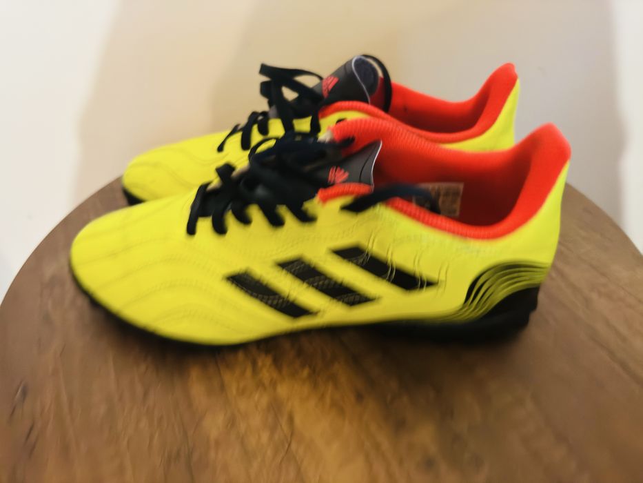 Ghete de fotbal Copa Sense 3