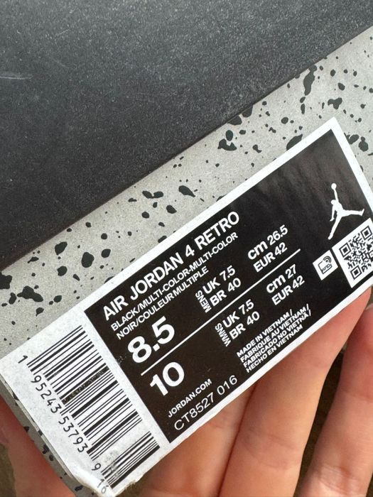 Air Jordan 4 Retro ,,Black/Red’’ mǎrimi 41/42