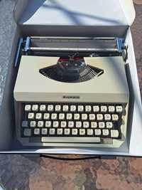 Masina de scris veche,portabila Mercedes