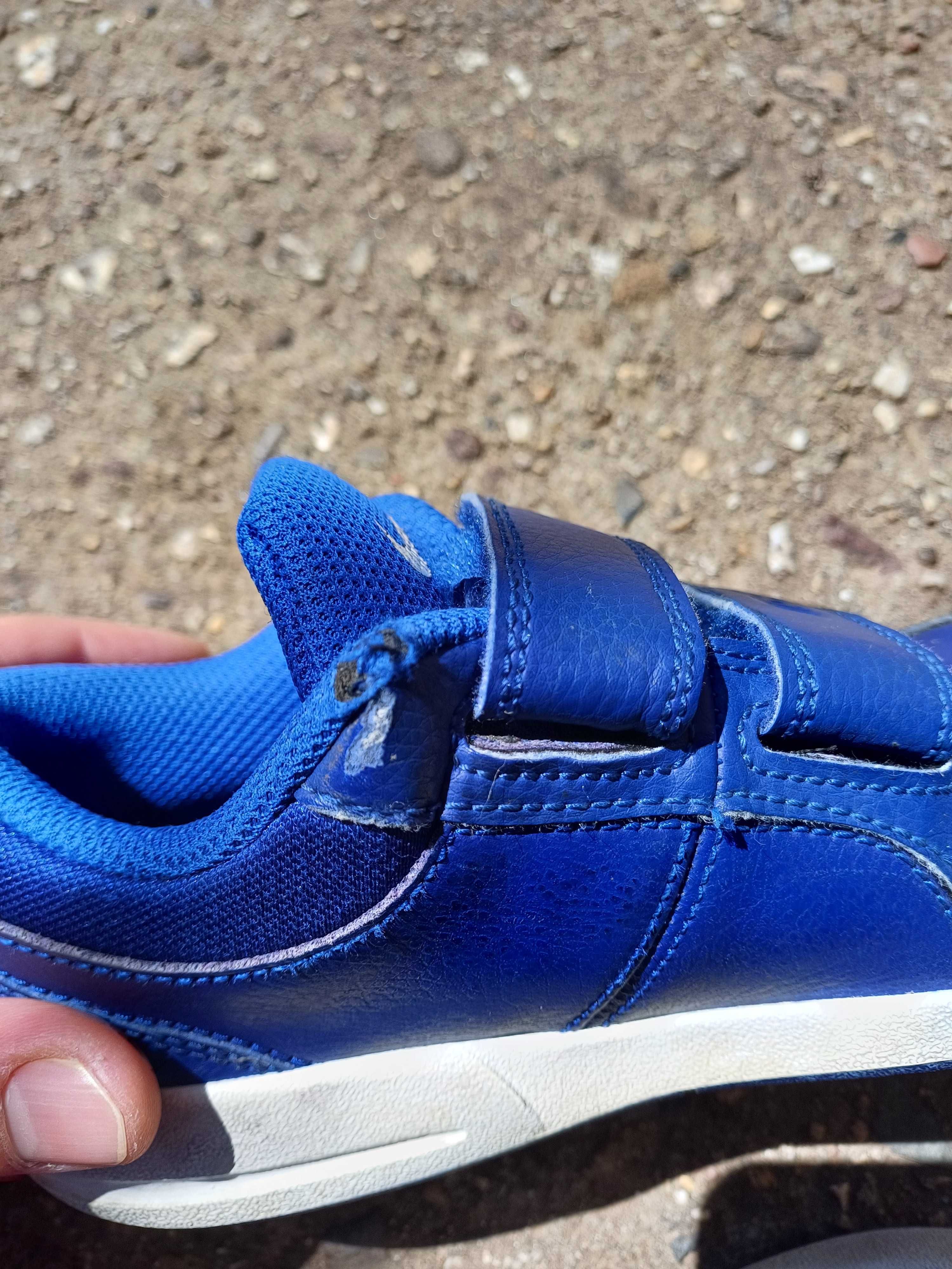 Детски Обувки Nike 30 номер