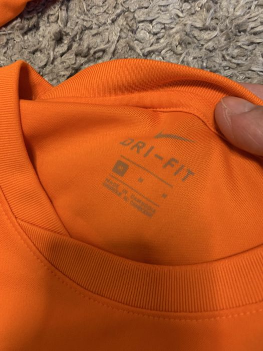 Nike Dri-Fit M size