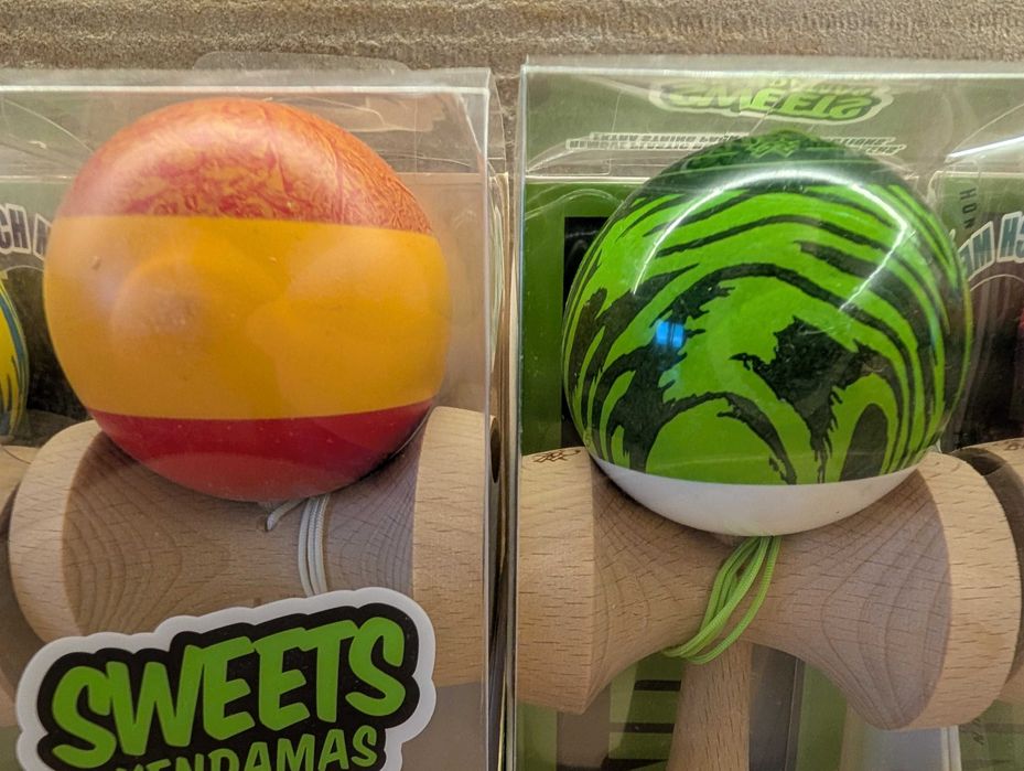 Kendama SWEETS BOOST Classic 5 STRIPE Dougy Slushy Grain Split