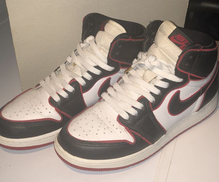 Air Jordan 1 High OG "Bloodline/Meant To Fly" sneakers