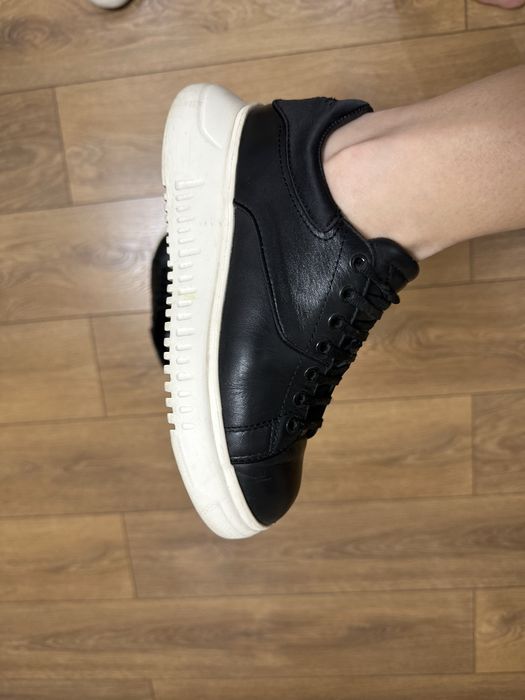 Adidasi emporio armani,dama,marimea 35,originali .