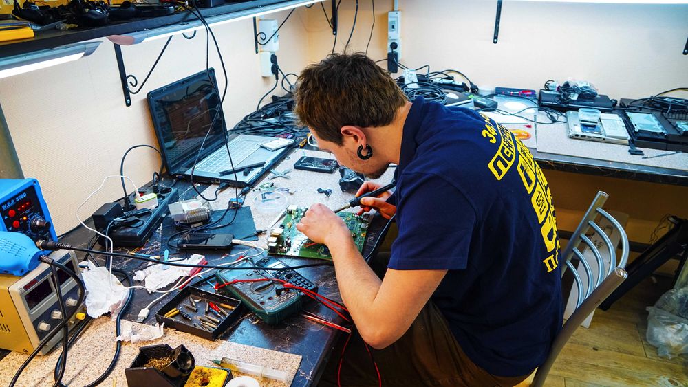 Обслуживание компьютеров и ноутбуков — офис/дом