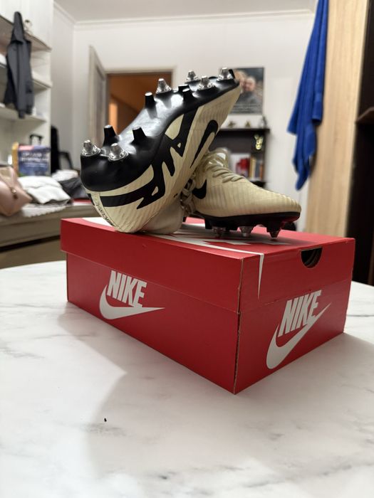 Nike air zoom Mercurial Pro